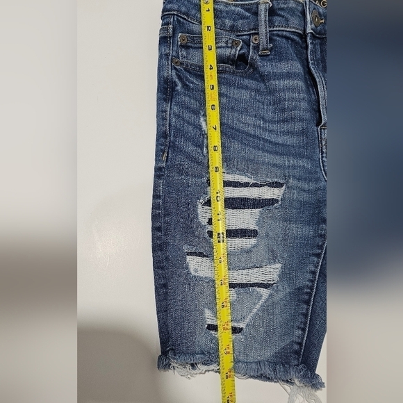 American Eagle Jeans Next level Stretch Distressed Denim High waist shorts 28 - Picture 11 of 12